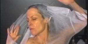 Sigourney weaver nude video